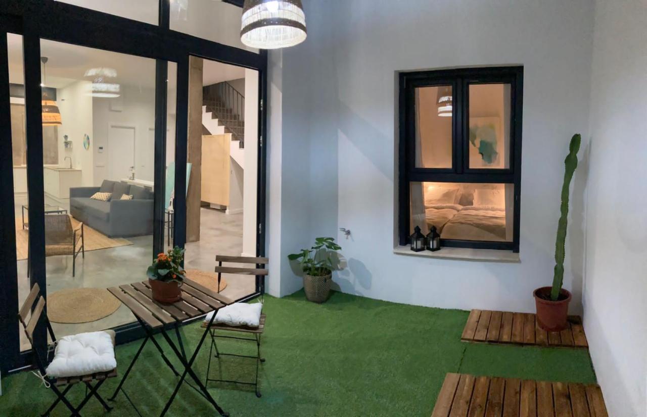 Acogedor En Semisotano Con Patio Y Cerca De La Plaza De Espana Apartment Sevilla
